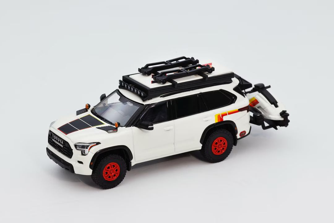 KS-068-440 GCD GainCorp Products 1:64 Toyota Sequoia TRD PRO Off-White (LHD)