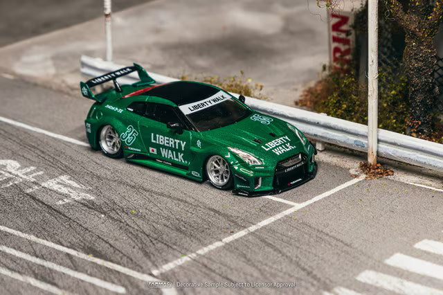 [ Pre-order ] T64-105-EG Tarmac Works 1:64 Nissan LB-Silhouette WORKS GT NISSAN 35GT-RR Emerald Green