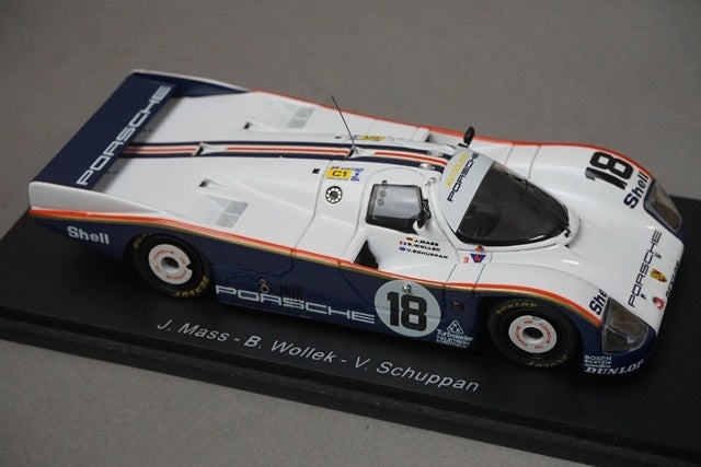 1:43 SPARK S0943 Porsche 962 C Le Mans 1987 #18 model car