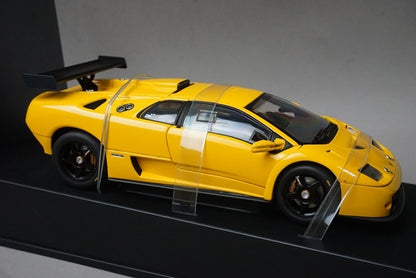 1:18 AUTOart 74521 Lamborghini Diablo GTR 2001 Yellow