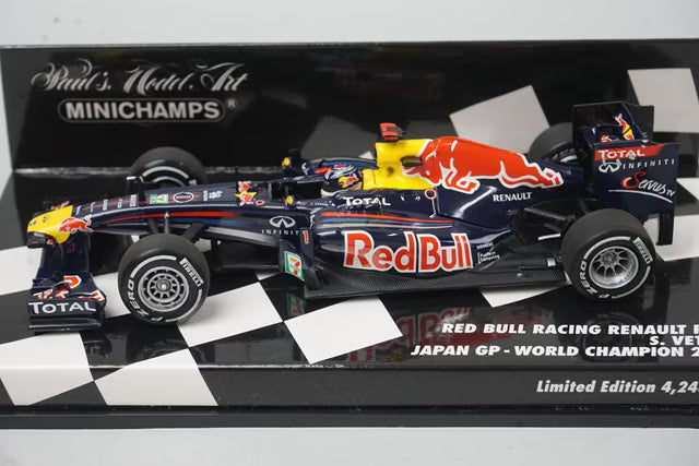 1:43 MINICHAMPS 410110301 Red Bull Racing Renault RB7 Japanese GP 2011 #1 model car