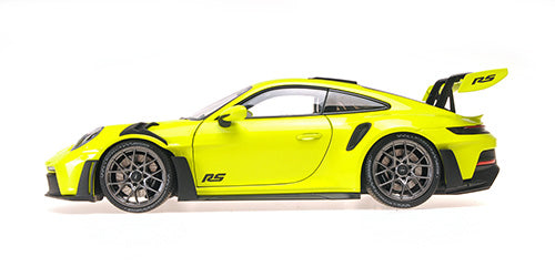 [ Back-order ] MINICHAMPS 110062028 1:18 Porsche 911 (992) GT3RS 2023 Green Black wheels model car