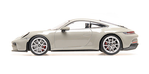 [ Back-order ] MINICHAMPS 410069600 1:43 Porsche 911 GT3 Touring 2021 Choke Silver model car