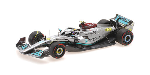 [ Back-order ] MINICHAMPS 417221044 1:43 M-AMG Petronas W13 Hamilton 2022 British GP 3rd place model car