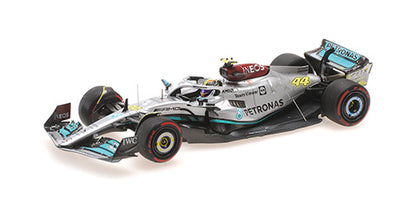 [ Back-order ] MINICHAMPS 417221044 1:43 M-AMG Petronas W13 Hamilton 2022 British GP 3rd place model car
