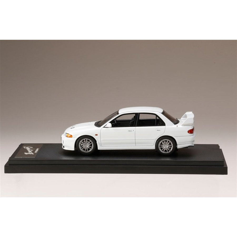 [Back-order] MARK43 PM43127CW 1:43 Mistubishi LANCER GSR Evolution III CE9A Customized Version SCORTIA WHITE