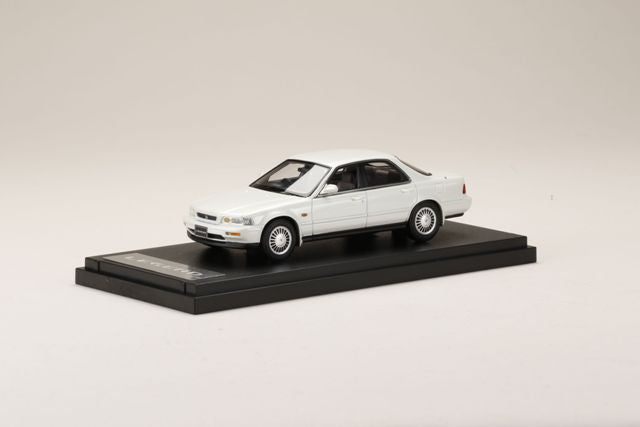 PM43142W MARK43 1:43 Honda Legend Alpha KA7 Sirius White Pearl Resin