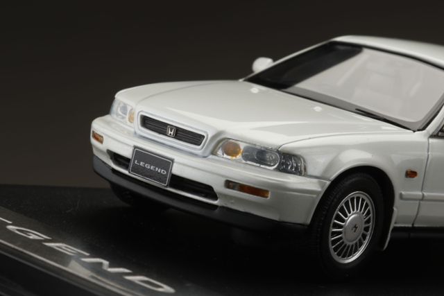 PM43142W MARK43 1:43 Honda Legend Alpha KA7 Sirius White Pearl Resin