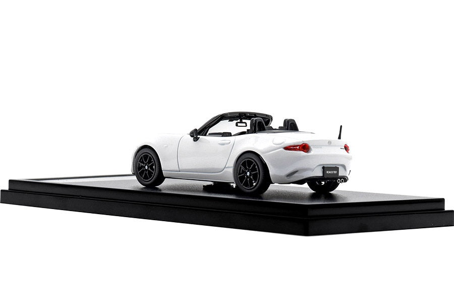 [ Back-order ] Hi-Story HS444WH 1:43 MAZDA ROADSTER S Special Package (2022) Snowflake White Pearl Mica Diecast