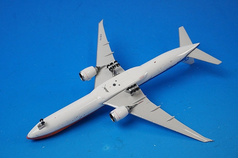 1:400 B777-300ER KLM Netherlands Orange Pride PH-BVA 11286 Phoenix airplane model