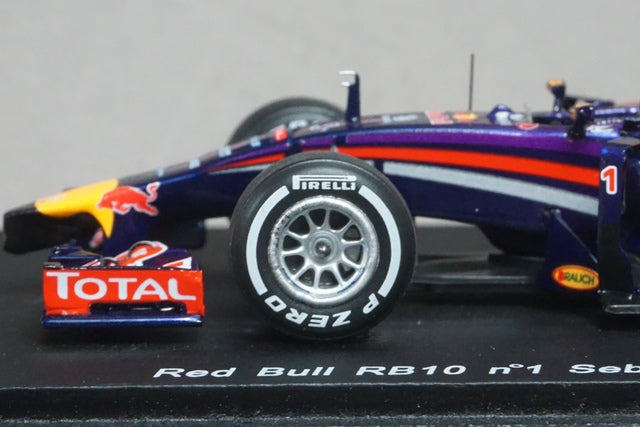 1:43 SPARK SCS143 Suzuka Circuit Special Order Red Bull RB10 Malaysia GP 2014 #1 S.Vettel