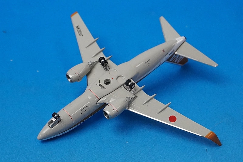 1:400 B737-700 ANA Gold Jet JA02AN 10735 Phoenix airplane model