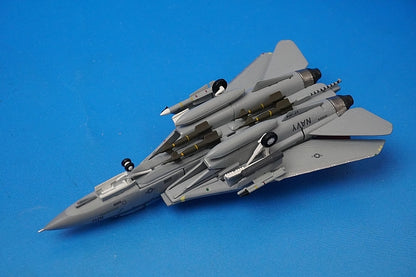 1:200 F-14A USN 154th Fighter Squadron Black Knights 2003 NF100 WA22072 Gulliver airplane model