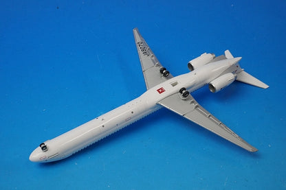 1:200 MD-90 JAL New Tsurumaru Paint JA8070 BJE3033 JALUX airplane model
