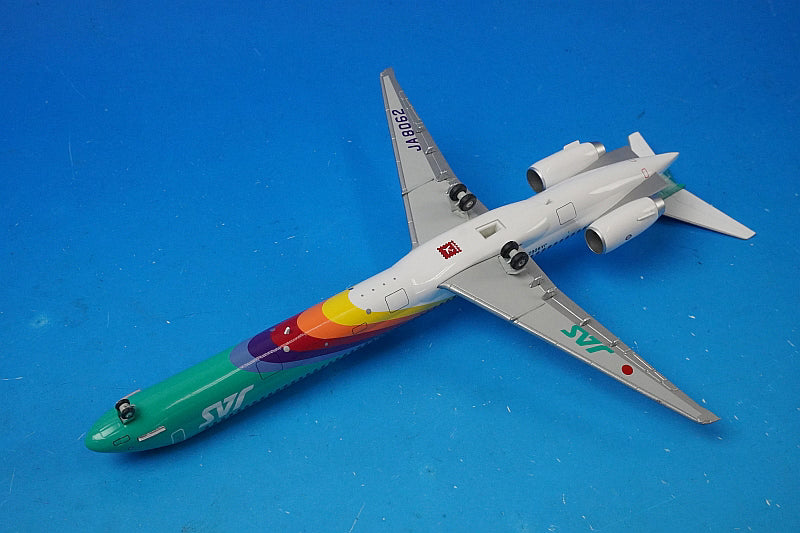 1:200 MD-90 JAS Akira Kurosawa No. 4 JA8062 BJE3037 JALUX airplane model