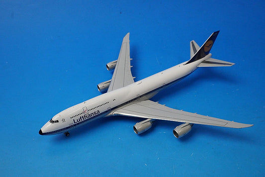 1:400 B747-8 Lufthansa Koln D-ABYT GJDLH1479 Gemini airplane model