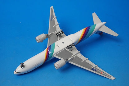 1:400 B777-289 JAS Rainbow Seven JA008D Phoenix airplane model
