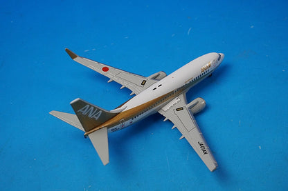 1:400 B737-700 ANA Gold Jet JA01AN NH40029 ANA