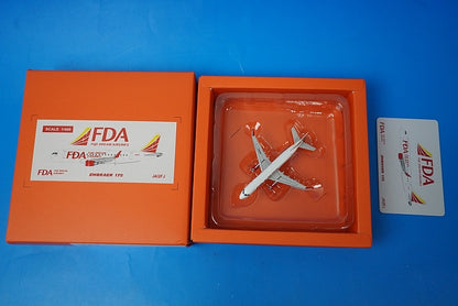 1:400 Embraer 175 FDA No.12 White JA12FJ EW4175001 JC Wing airplane model
