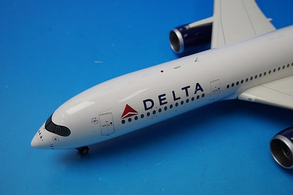 1:200 A350-900 DELTA N501DN G2DAL637 Gemini airplane model