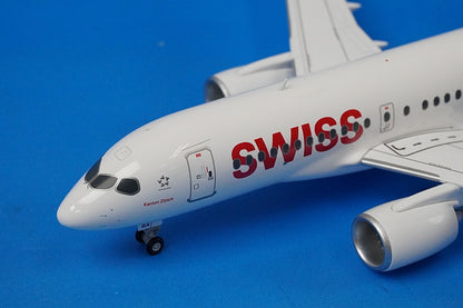 1:200 Bombardier CS100 Swissair AG HB-JBA 558471 Herpa airplane model