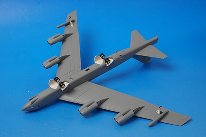1:200 B-52H U.S. Air Force 5th Bomb Wing 69th Bomb Squadron Nighthawks POW/MIA #60018 558440 Herpa airplame model