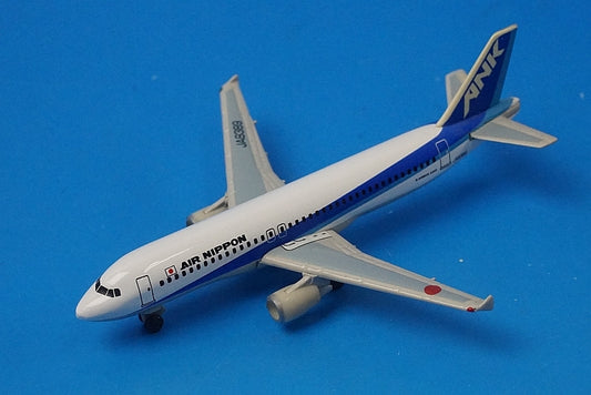 1:500 A320-200 ANK Air Nippon JA8389 Gulliver airplane model