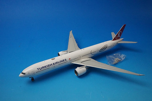 1:200 B777-300ER Turkish Airlines TC-JJT G2THY680 Gemini airplane model