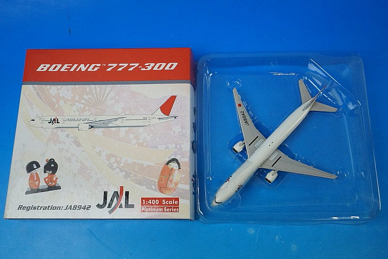 1:400 B777-300 JAL Arc Paint JA8942 10573 Phoenix airplane model