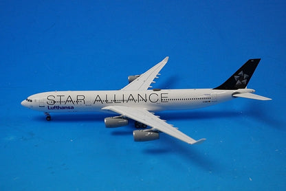 1:400 A340-300 Lufthansa Star Alliance D-AIGC 04032 Phoenix airplane model