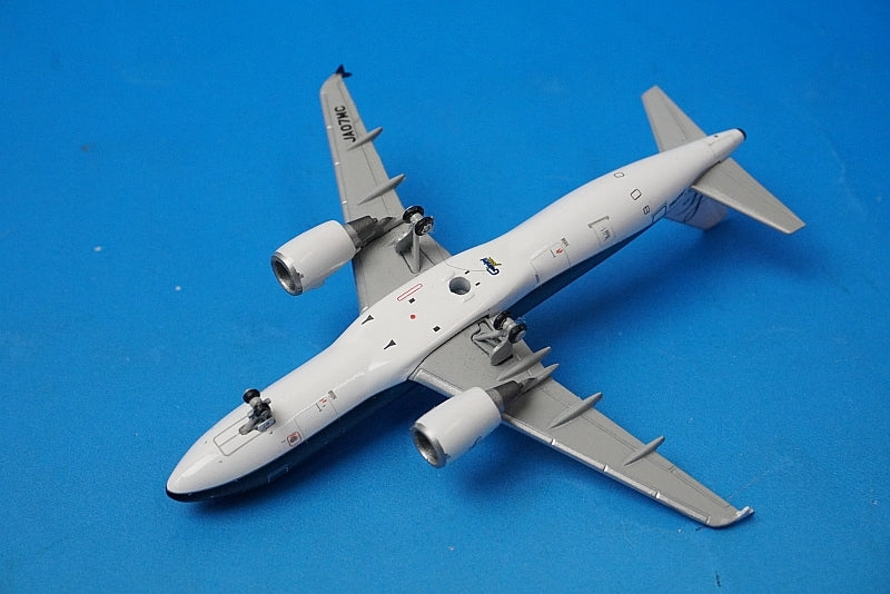 1:400 A320-200 Starflyer JA07MC SFJ4001 Gemini airplane model