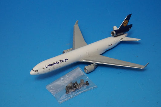 1:400 MD-11 Lufthansa Cargo D-ALCA 55059 Dragon airplane model