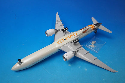 1:200 B777-300ER Etihad New Livery A6-ETA XX2236 JC Wings airplane model