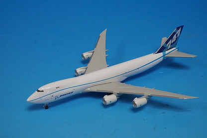 1:500 B747-8F Boeing House Color Flight Test Lively N747EX 515740 Herpa