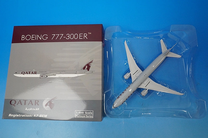 1:400 B777-300ER Qatar A7-BEM 11474 Phoenix airplane model