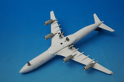 1:400 A340-300 Lufthansa Star Alliance D-AIFA EW4343002 JC Wings airplane model