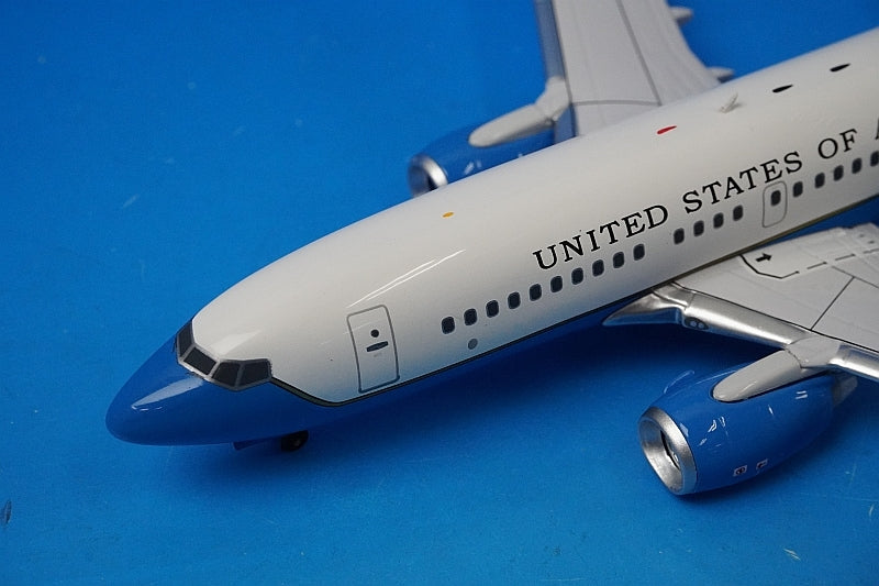 1:200 B737-700 C-40B USAF VIP Transport Aircraft 50730 AV2737001 Aviation airplane model