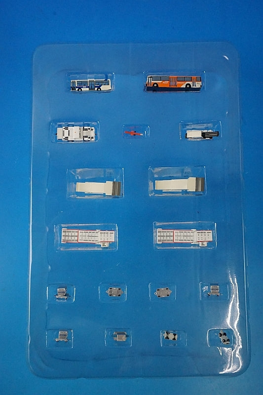 1:400 B747-400 ANA International Last Flight Door Open Ground Support Vehicle 17 Piece Set JA8958 NHG40072 ANA