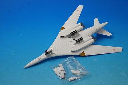 1:200 Tu-160 Blackjack Soviet Air Force 184th SSR Heavy Bombardment Regiment Pulirki Base #33 558785 Herpa airplane model