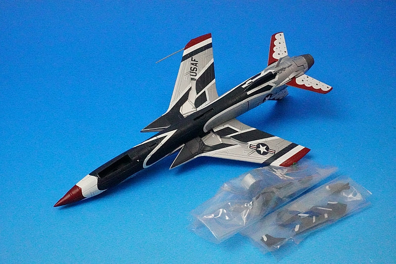 1:72 F-105B Thunderchief Thunderbirds #57-5282 HA2502 Hobby Master