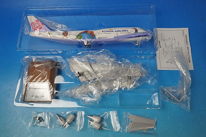 1:200 B747-400 China Hug Jet B-18203 CAL2011-0005PR EVER RISE airplane model