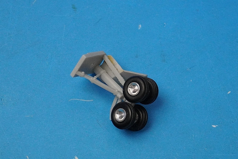 1:200 Landing Gear Set for B747 with Rubber Tires *Body Only 5200 Hogan airplane model