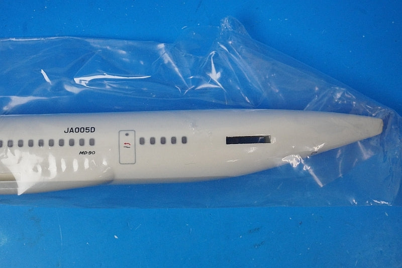 1:150 MD-90-30 JAL Arc livery JA005D JTA airplane model