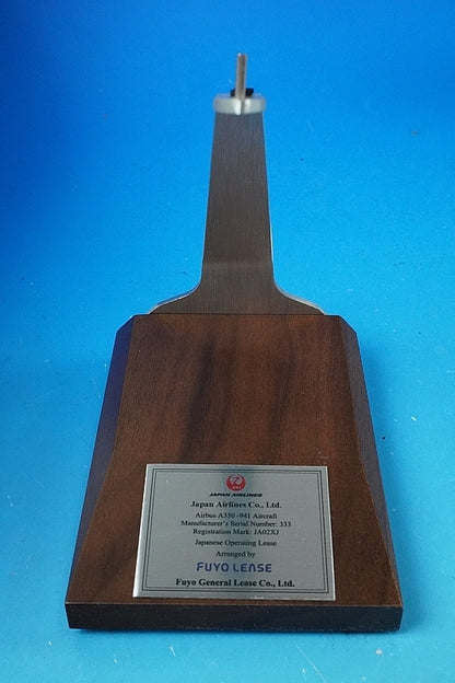 1:200 A350-900 JAL black A350 logo JA02XJ Pacmin airplane model