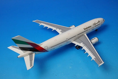 1:200 A300B4-605R Emirates A6-EKM Herpa Premium airplane model