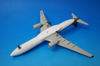 1:200 A330-300 Singapore 9V-STE XX2848 JC Wings airplane model