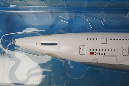 1:200 A380-800 Lufthansa Frankfurt am Main D-AIMA LH01 LIMOX airplane model