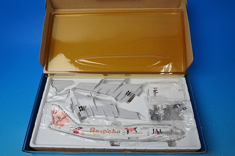 1:200 B747-300 JAL Rizzocha Orange JA8186 27002 JTA airplane model