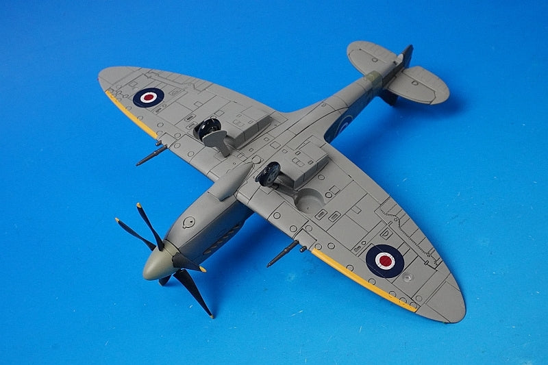 1:48 Spitfire MK.XIVc British Ace Royal Air Force HA7102 HOBBY MASTER airplane model