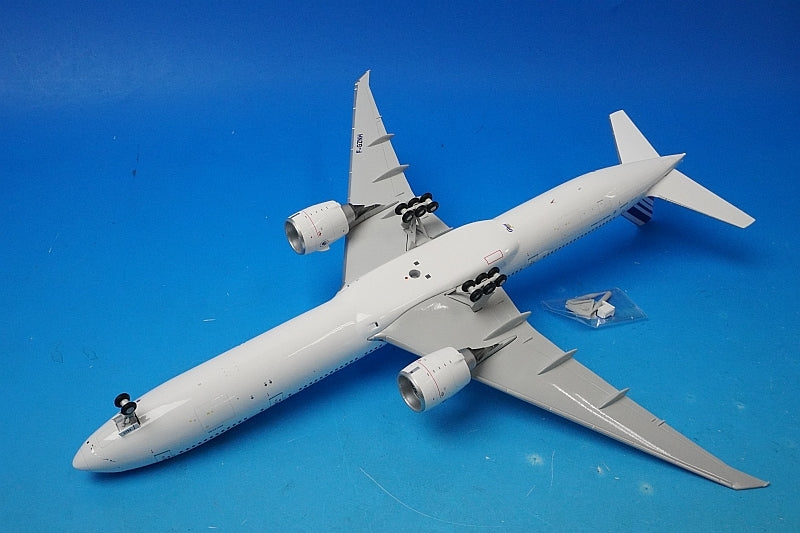 1:200 B777-300ER Air France F-GZNH G2AFR1282 Gemini airplane model
